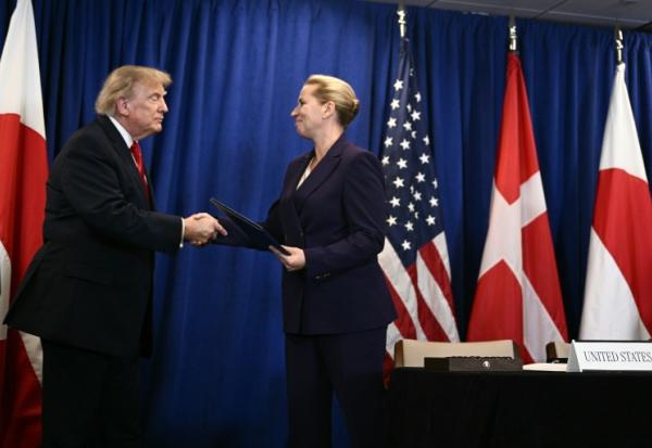 Le président américain Donald Trump et la Première ministre danoise Mette Frederiksen le 22 septembre 2026 au siège de l'ONU à New York