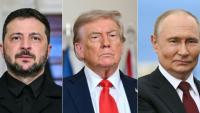 Ce combo montre de gauche à droite le président ukrainien Volodymyr Zelensky et le président américain Donald Trump à Washington, le 18 août 2025, et le président russe Vladimir Poutine à Anchorage, en Alaska, le 15 août 2025