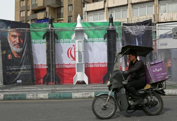 Sur la place Valiasr de Téhéran, le 22 mars 2026