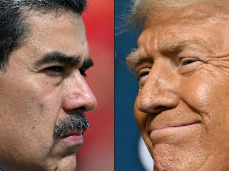 Combo réalisé en 2025 de portraits de Nicolas Maduro (g) et Donald Trump