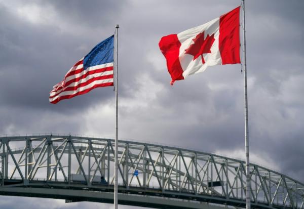 Le Canada et les Etats-Unis sont parvenus mardi à un accord de dernière minute, permettant de reporter l'entrée en vigueur de nouveaux droits de douane de 50% sur les produits canadiens