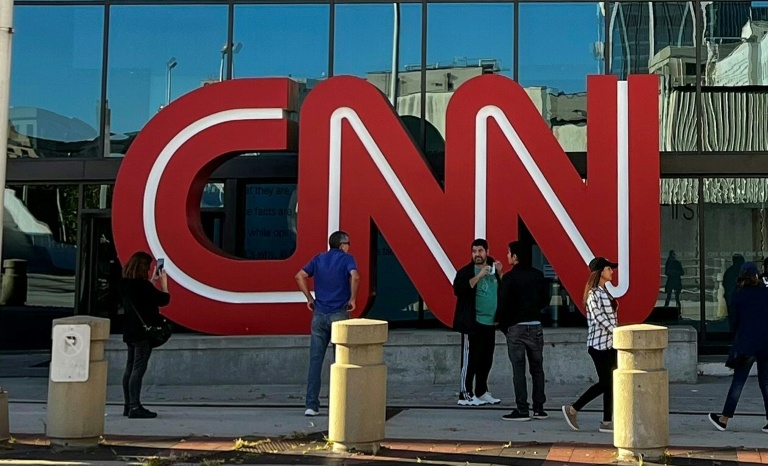 Donald Trump a dit mercredi qu'il voulait s'assurer que la chaîne CNN, qu'il accuse depuis longtemps de servir ses opposants démocrates et d'être un 