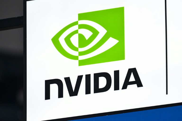 Les startups chinoises sont également confrontées à un accès restreint aux puces haut de gamme fabriquées par Nvidia, en raison des restrictions imposées par Washington