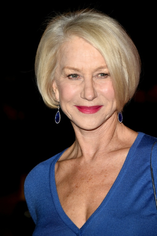 L'actrice britannique Helen Mirren assiste au 27e gala annuel de remise des prix du Festival international du film de Palm Springs, le 2 janvier 2016 à Palm Springs, en Californie