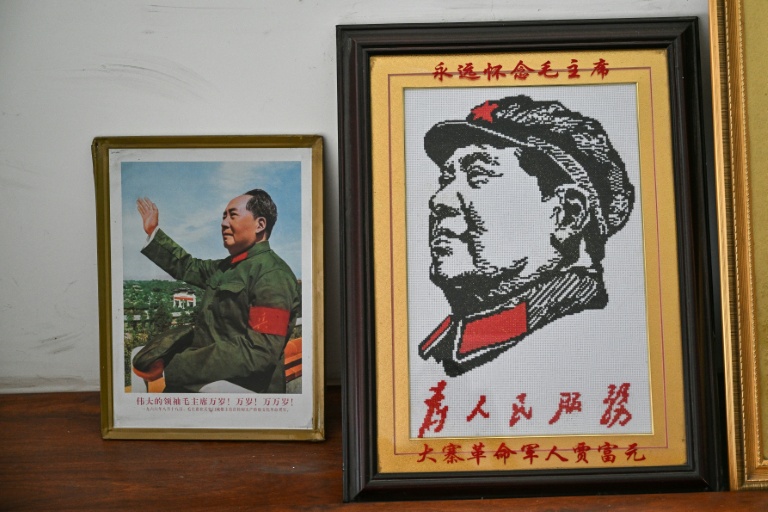Des portraits de Mao Zedong dans un musée à Dazhai, dans la province du Shanxi, le 19 août 2026 dans le nord de la Chine
