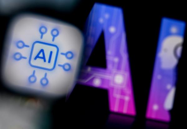 L'écrivain globe-trotteur Julien Blanc-Gras dénonce dimanche dans Le Monde une intelligence artificielle (IA) qui "fait vaciller le réel", après avoir découvert sur Amazon un "livre parasite" signé de son nom mais qu'il n'a jamais écrit