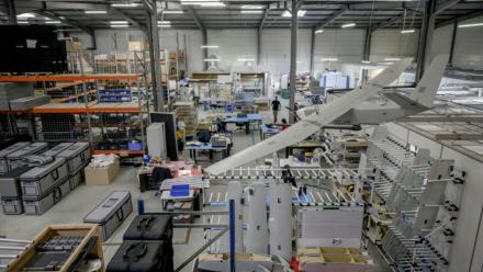 Une zone de production du constructeur de drones militaires Delair à Labège, près de Toulouse, dans le sud-ouest de la France, le 11 avril 2025