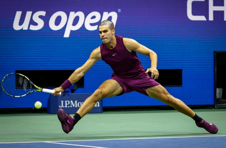 Carlos Alcaraz face à Reilly Opelka, lors du premier tour de l'US Open, le 25 août 2025 à New York