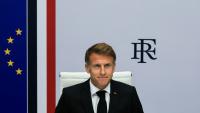 Le président Emmanuel Macron participe à une réunion interministérielle de crise, à l'Élysée, le 18 octobre 2026 à Paris, au lendemain d'émeutes et de pillages survenus en marge de manifestations contre la vie chère