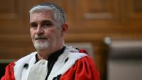 Le procureur Dominique Sie lors du procès en appel des viols de Mazan au palais de justice de Nîmes, le 9 octobre 2025 dans le Gard