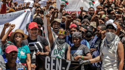 Image du photographe Luis Tato lors du soulèvement de la Gen Z malgache, à Antananarivo le 13 octobre 2025