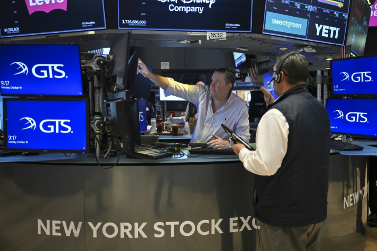 Des opérateurs à la Bourse de New York, le 19 octobre 2026