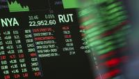 Un écran à la Bourse de New York, le 11 mai 2026
