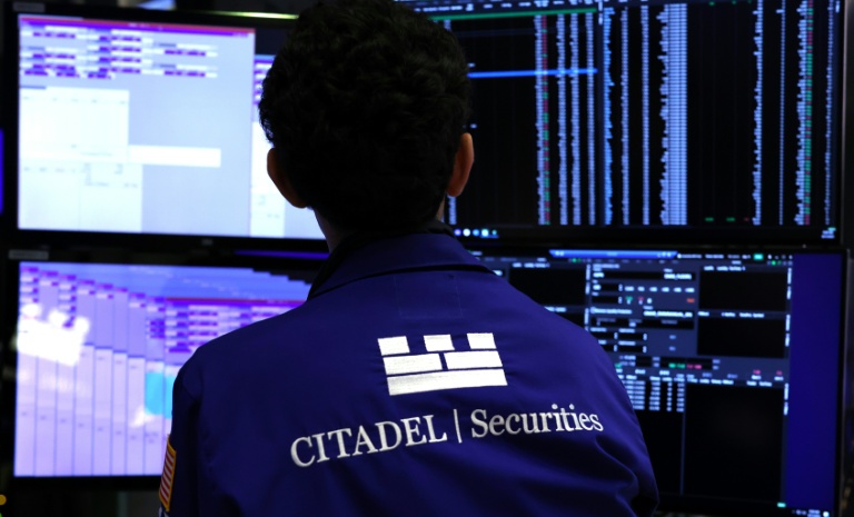 Un opérateur à la Bourse de New York, le 11 août 2025