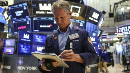 Un opérateur à la Bourse de New York, le 27 mai 2026
