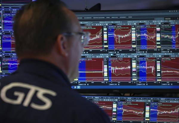 Un opérateur à la Bourse de New York, le 11 mai 2026