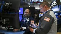 Des opérateurs à la Bourse de New York le 4 août 2025