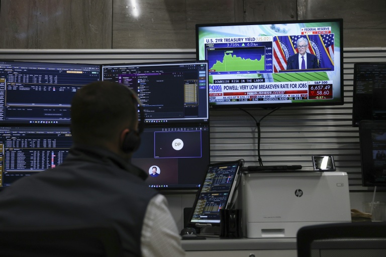 Un opérateur à la Bourse de New York, le 18 mars 2026