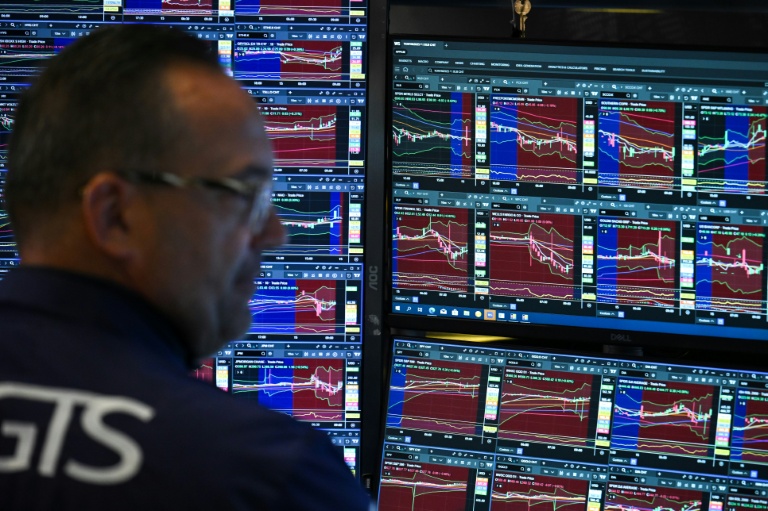Un opérateur à la Bourse de New York, le 15 juillet 2025