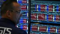 Un opérateur à la Bourse de New York, le 15 juillet 2025