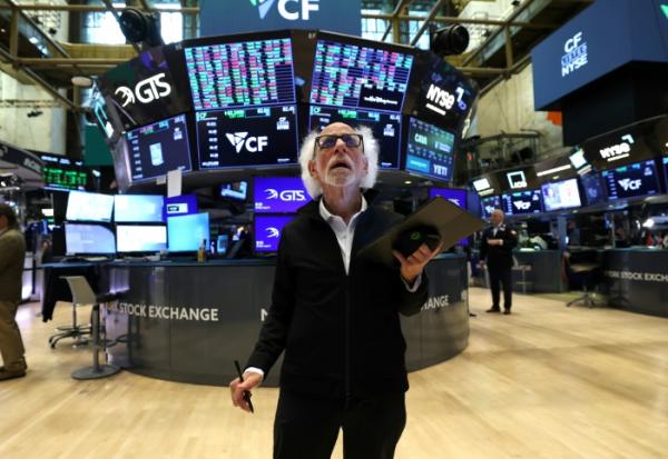 Un opérateur à la Bourse de New York, le 11 août 2025