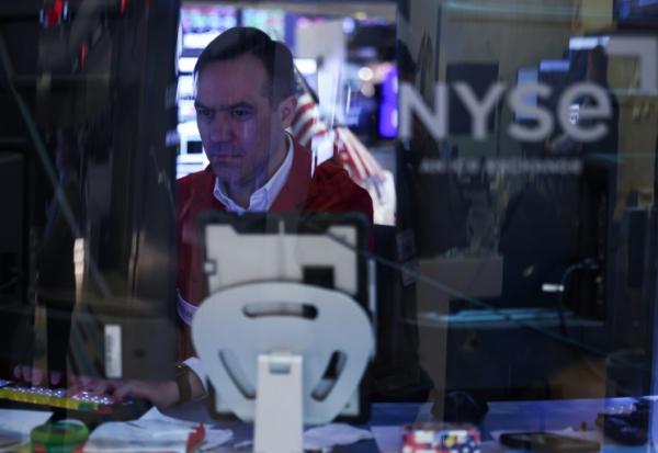 Un opérateur à la Bourse de New York, le 7 avril 2026