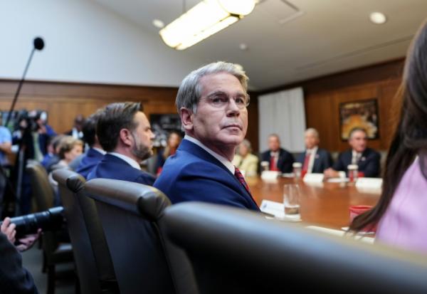 Le secrétaire américain au Trésor Scott Bessent assiste à une réunion à Camp David, dans le Maryland, le 31 juillet 2026