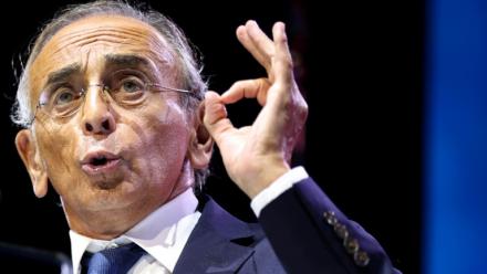 Le président du parti Reconquête, Eric Zemmour, le 13 septembre 2026 à Port-Marly, au nord-ouest de Paris