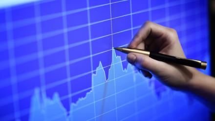 L'Europe au vert, séance record pour le CAC 40 sous une avalanche de publications