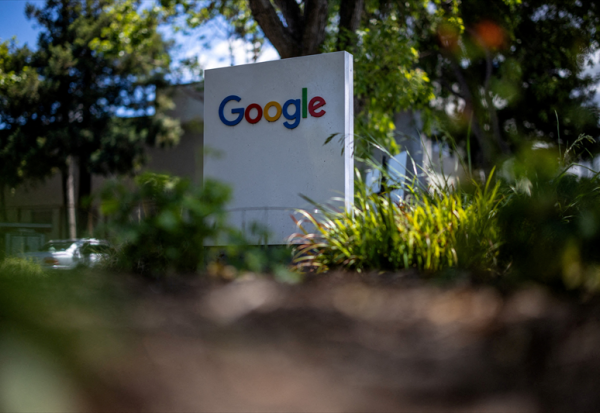 Alphabet : une obligation à 100 ans, du jamais vu depuis l'éclatement de la bulle Internet !