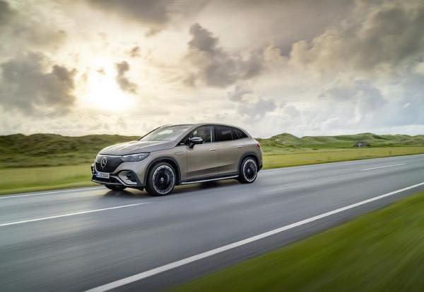 BNP Paribas : devrait racheter la filiale de leasing automobile de Mercedes-Benz