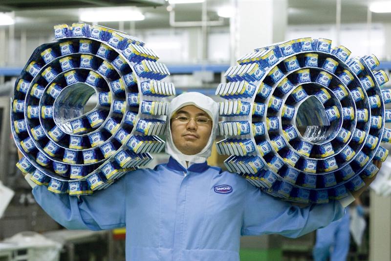 Danone : le résultat net part du groupe 2025 à 1,83 MdE dividende de 2,25 E