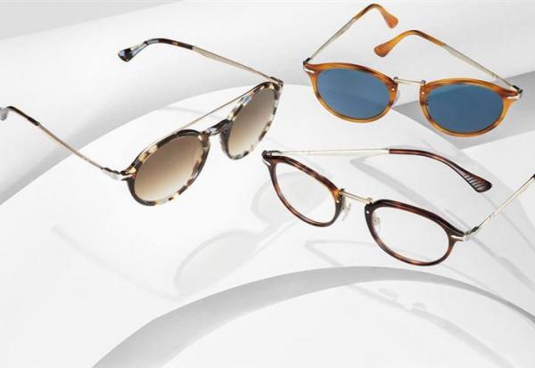 EssilorLuxottica : brille !