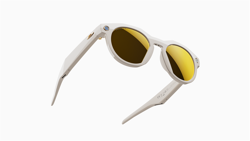 EssilorLuxottica : Leonardo Maria Del Vecchio en remet une couche