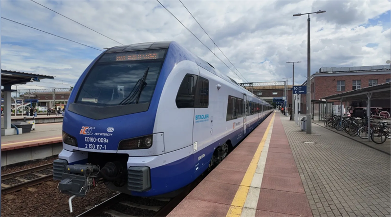 Eutelsat teste avec succès sa connectivité par satellite à bord d'un train en Pologne