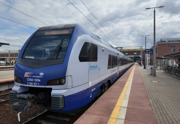 Eutelsat teste avec succès sa connectivité par satellite à bord d'un train en Pologne