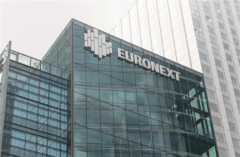 Hoffmann Green Cement : lourde perte annuelle, un "passage obligé"