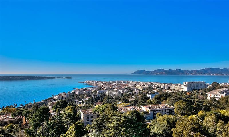 Hôtel Majestic de Cannes : augmentation du RevPar au 1er semestre