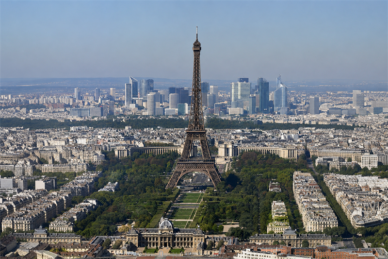 JCDecaux lance une offre média d'exception pour le grand retour de Céline Dion à Paris