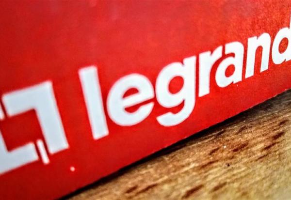 Legrand flambe après les annonces !