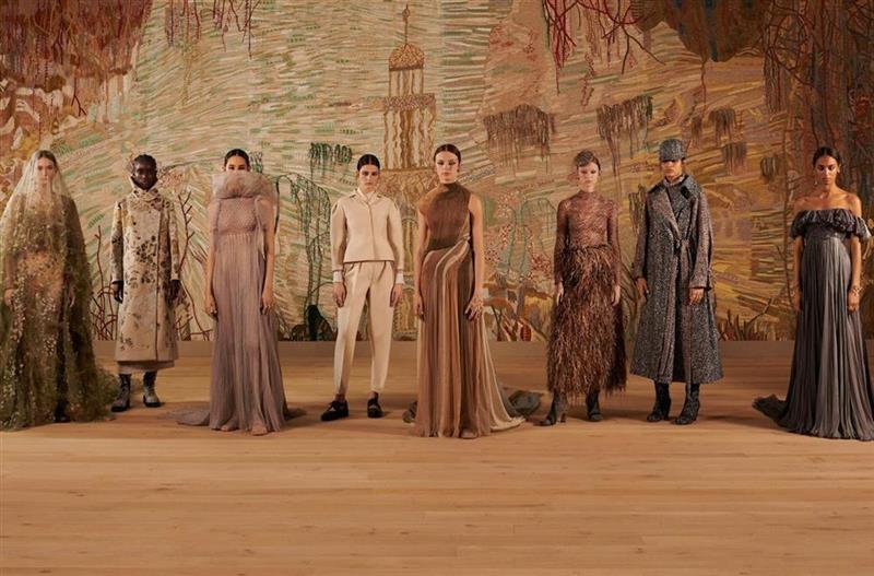 Luxe : la saison de tous les dangers ?