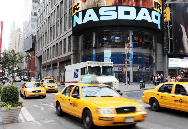 McDonald's démarre dans le vert à Wall Street, bénéfice par action supérieur aux attentes mais ventes décevantes aux Etats-Unis