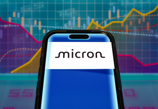 Micron Technology : flambe, va finalement investir 250 milliards de dollars aux États-Unis