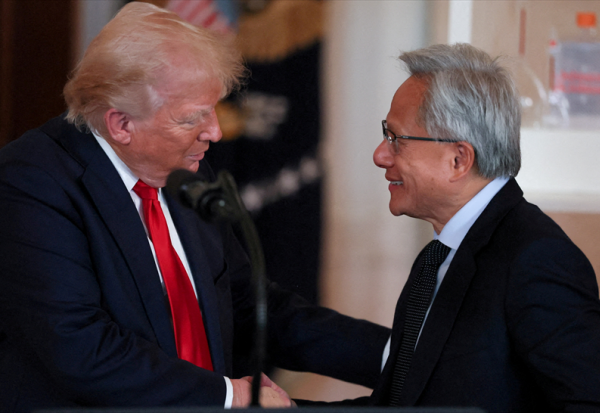 Nvidia : Jensen Huang participe finalement au voyage de Trump à Pékin