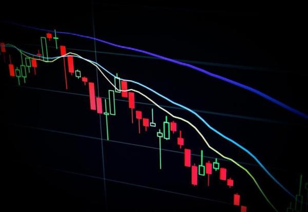 Ouverture Paris : le CAC40 encore en baisse, le secteur pétrolier se distingue