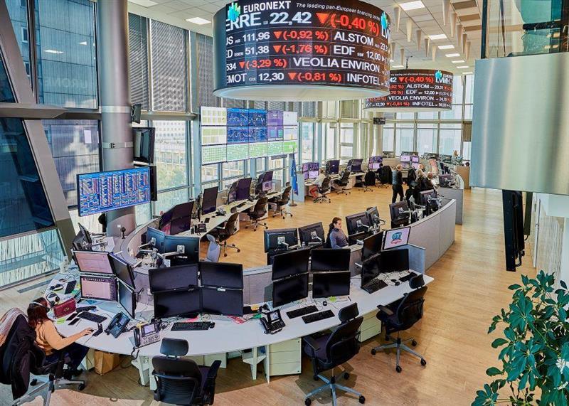 Ouverture Paris : le CAC40 ne bouge pas, le pétrole remonte dangereusement