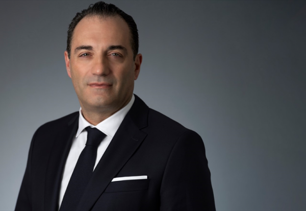 Stellantis : un plongeon record après des charges exceptionnelles