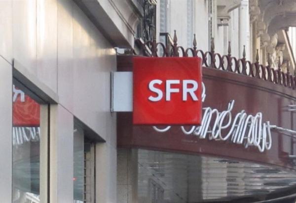 Télécoms : le trio Bouygues/Orange/Iliad lance une nouvelle offre sur SFR