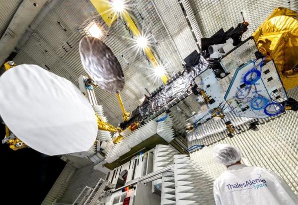 Thales : Nigcomsat commande un satellite de télécommunications géostationnaire à TAS