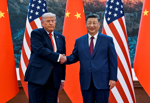 Wall Street corrige avant la rencontre Trump-Xi, miné par les bons indicateurs PMI